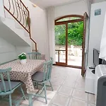 Renata Appartement *