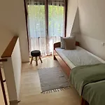 Renata Apartman *