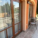 Renata Apartman