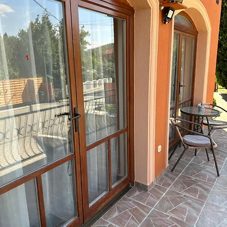 Renata Apartment